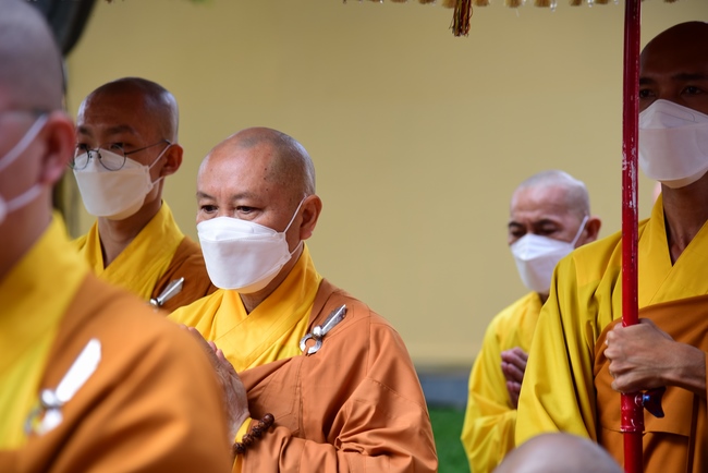 Lễ truyền giới Sa di Phương Trượng